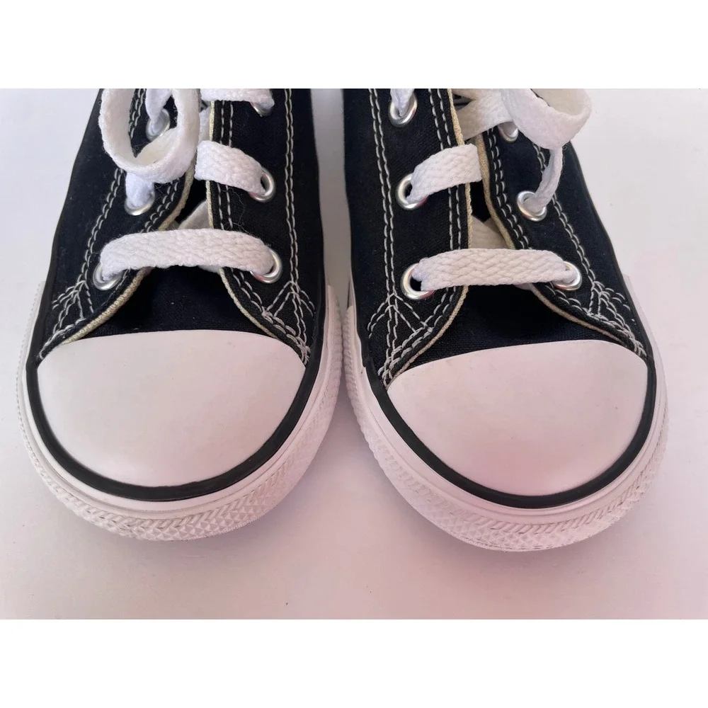 Converse Chuck Taylor All Star Toddler 9 Black Excellent Low Top Sneakers